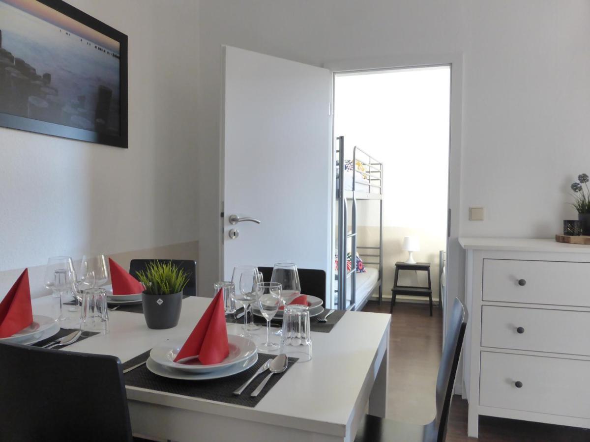 Ferienwohnung Friedrich Schiller, 2 Schlafzimmer, Balkon,Kostenloses Wifi, Naehe Zentrum, Jena Exterior foto
