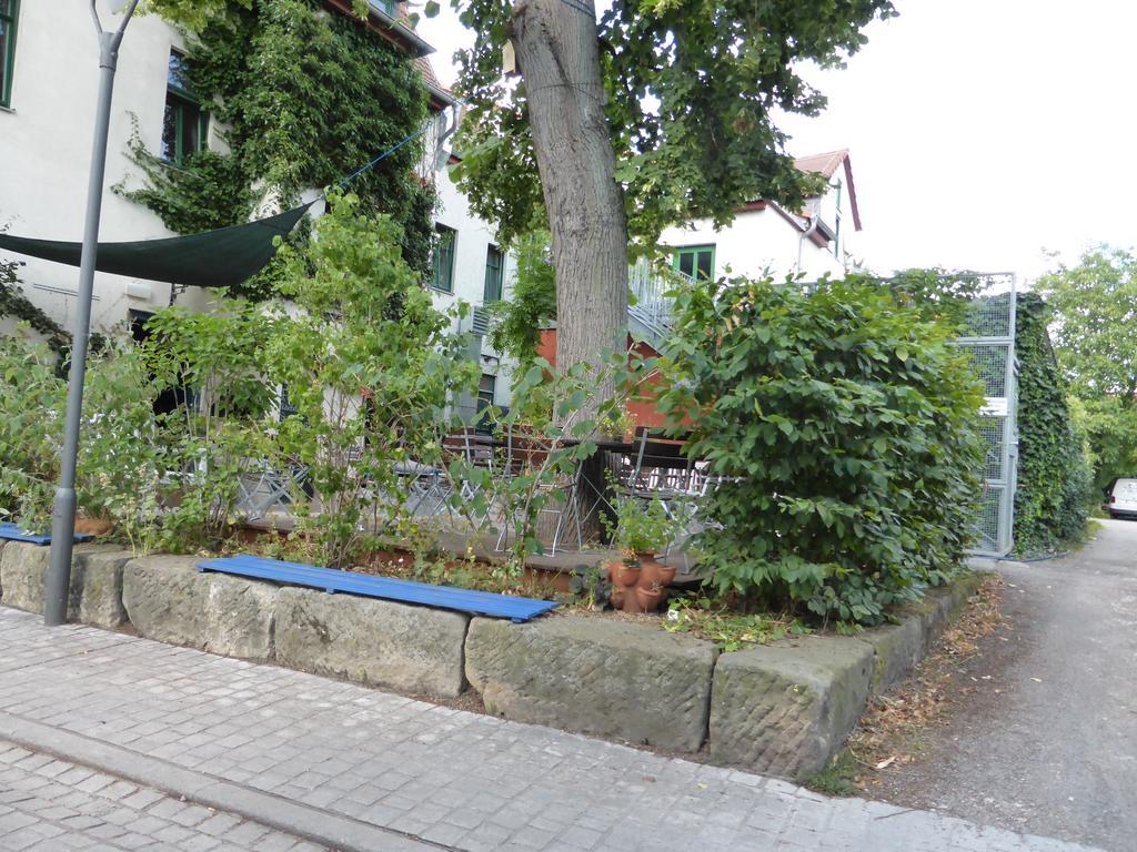 Ferienwohnung Friedrich Schiller, 2 Schlafzimmer, Balkon,Kostenloses Wifi, Naehe Zentrum, Jena Exterior foto