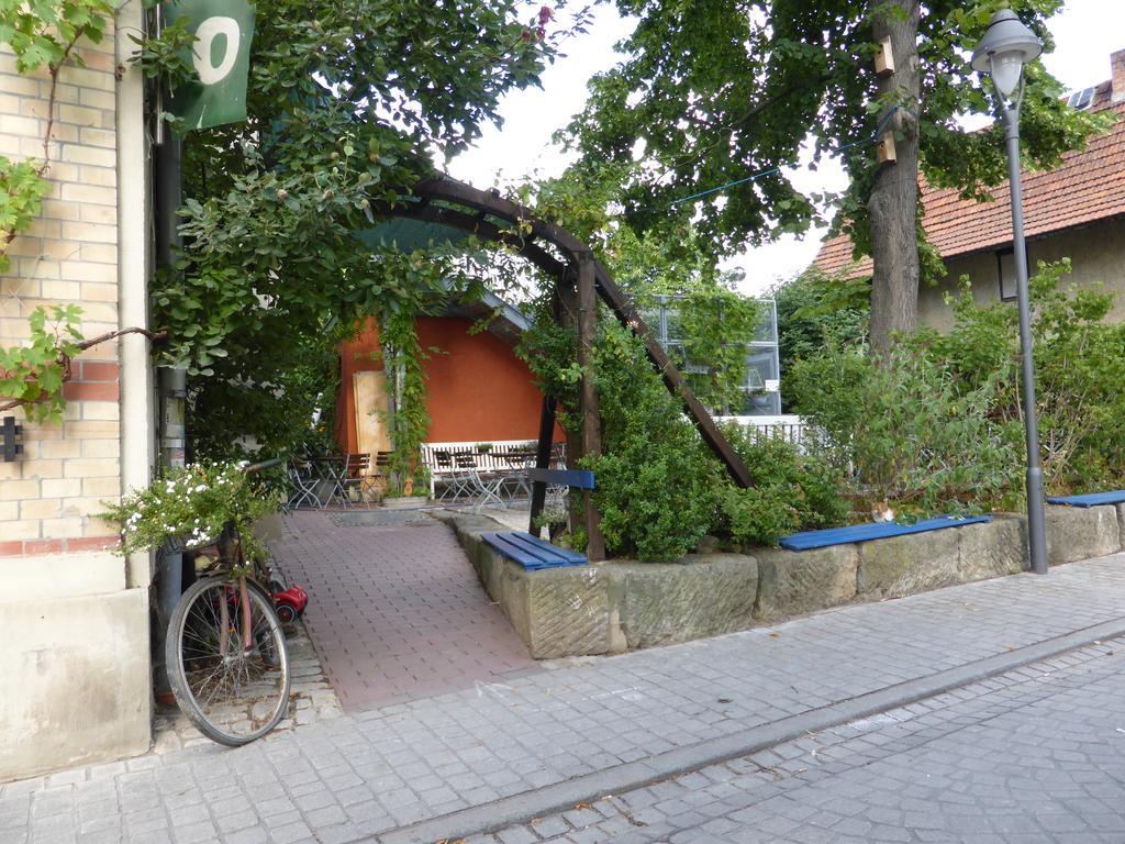Ferienwohnung Friedrich Schiller, 2 Schlafzimmer, Balkon,Kostenloses Wifi, Naehe Zentrum, Jena Exterior foto